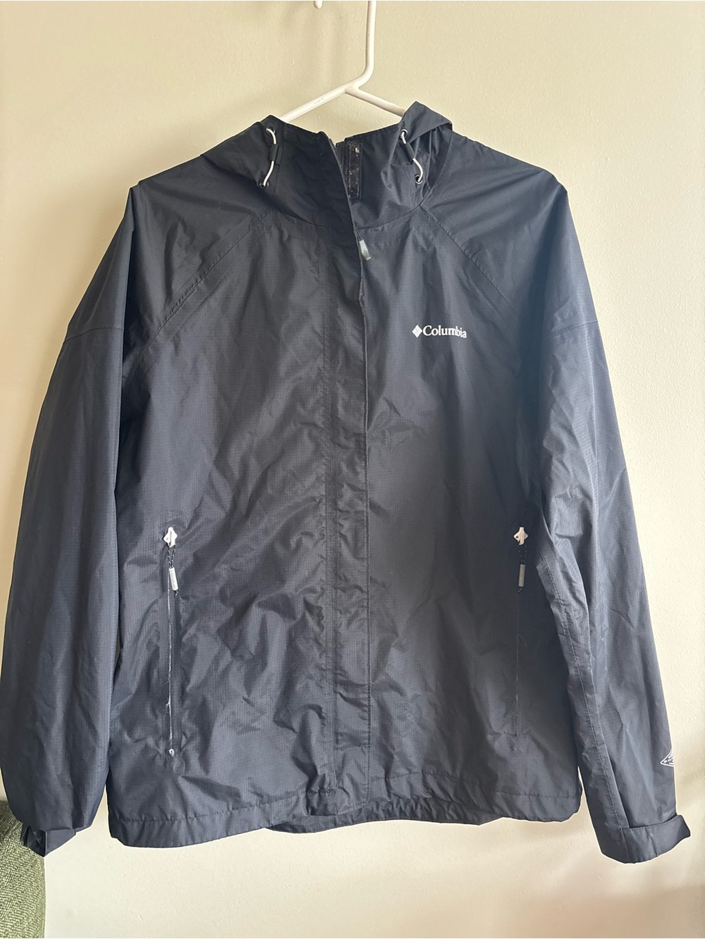 Columbia Women’s Hooded Rain Jacket